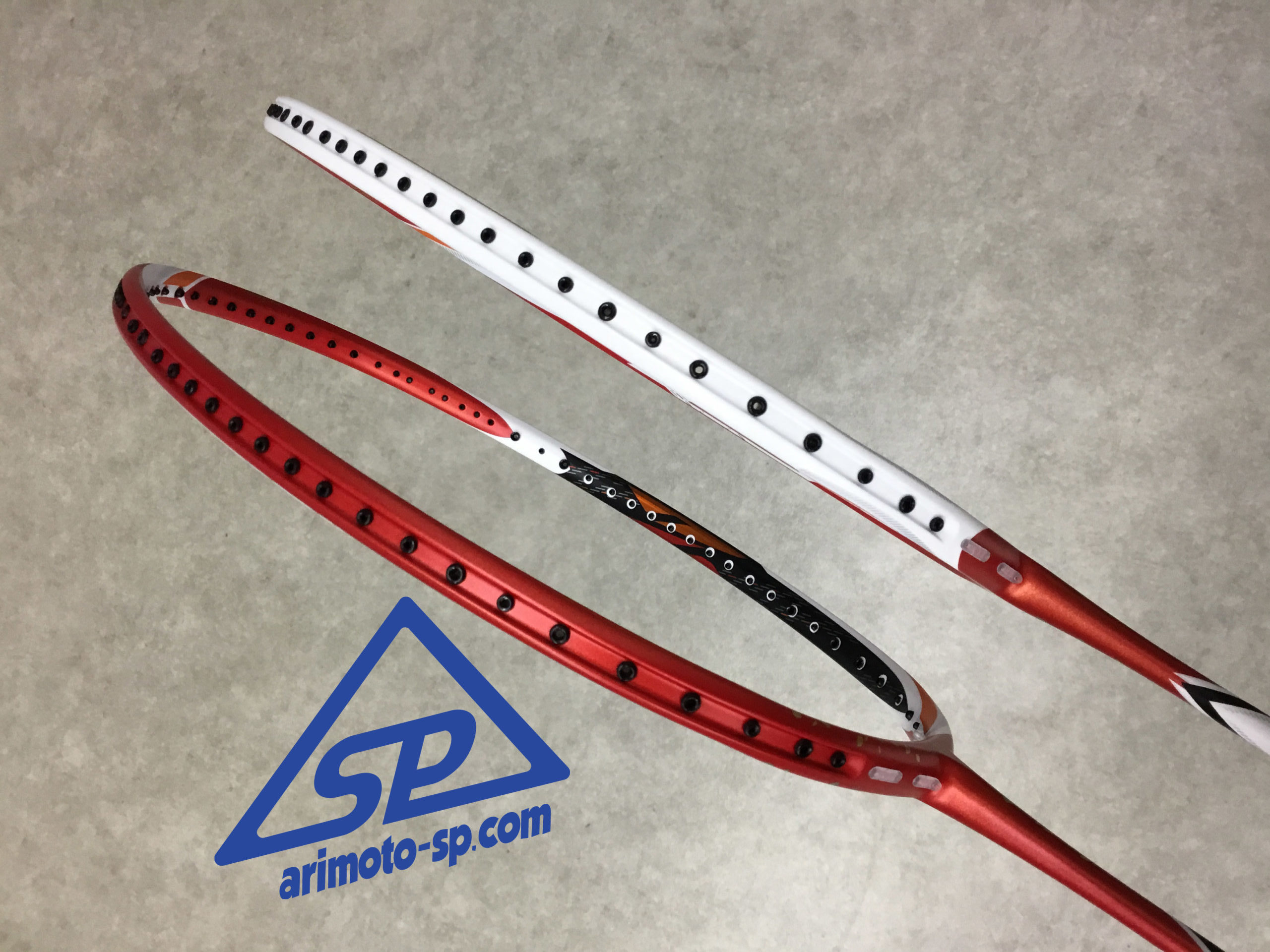 デュオラ Z-ストライク BP バドミントンラケット 入荷しています