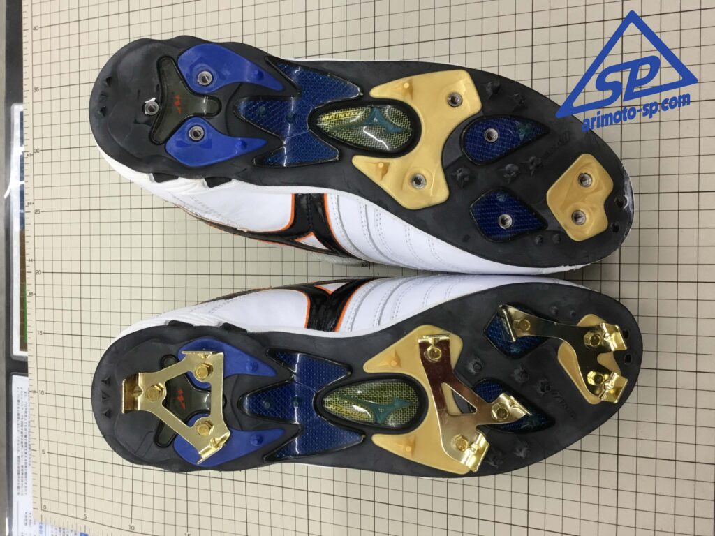 BASEBALL 野球 MIZUNO 底部樹脂製スパイクシューズのスチール歯金具を