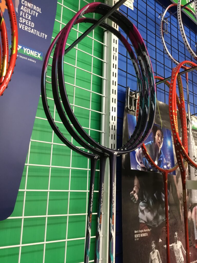 ナノフレア700BP YONEX ナノフレア700BP バドミントンラケット 入荷しました