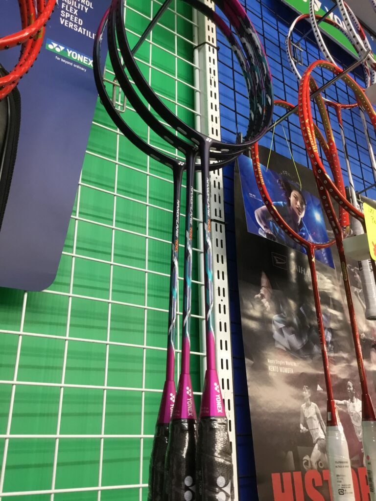 YONEX ナノフレア700BP 限定モデル 3本セット 貴重連番こちらは3本セットとなります